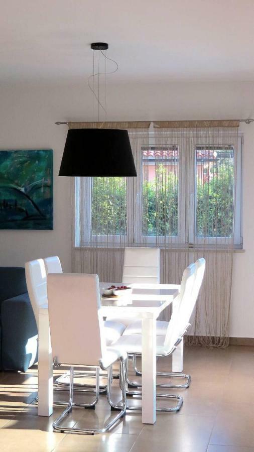 House Mia Apartment Liznjan Bagian luar foto